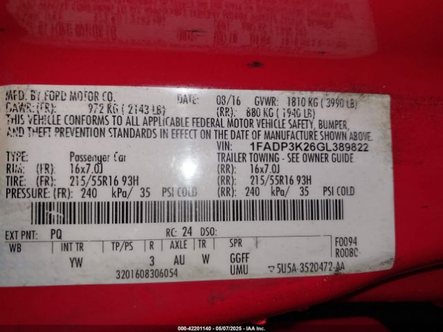 1FADP3K26GL389822 Ford FOCUS SE