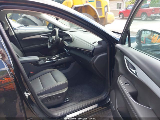 LRBFZSE45RD046984 Buick Envision Avenir Awd