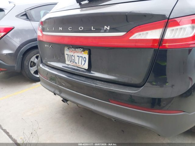 2LMTJ6JR3GBL76355 Lincoln Mkx Premiere