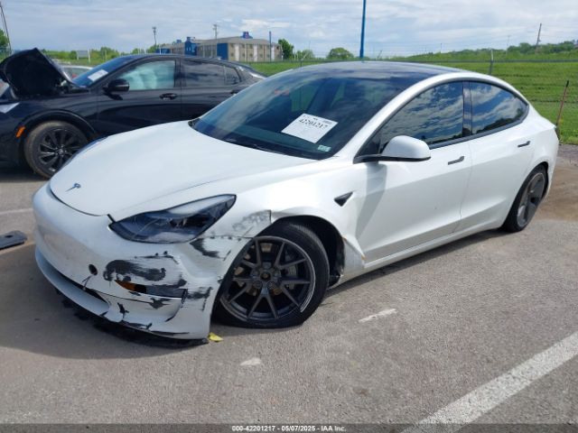 5YJ3E1EB2NF313445 Tesla MODEL 3