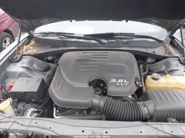 2019 DODGE CHARGER 2C3CDXHG9KH512483 Photo 9
