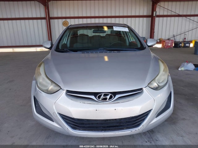 5NPDH4AE2GH663613 Hyundai ELANTRA SE
