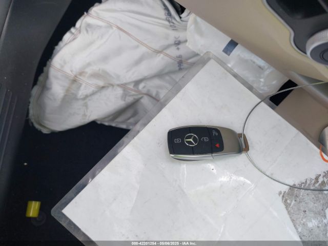 W1N4N4GB4PJ498699 Mercedes-Benz GLA 250