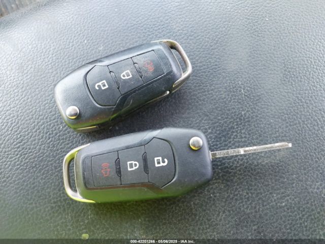 1FTEW1EPXLKD73295 Ford F-150 Xl