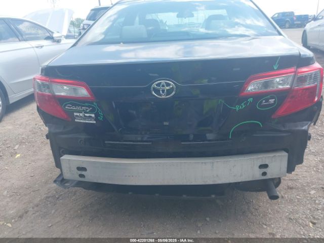 4T1BF1FK9EU366931 Toyota CAMRY LE