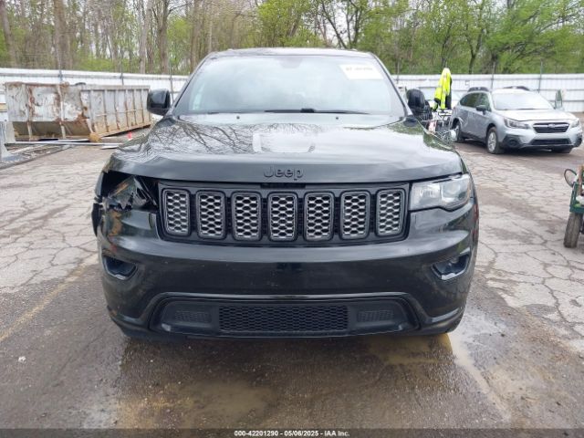 1C4RJFAG9HC851386 Jeep Grand Cherokee Altitude 4x4