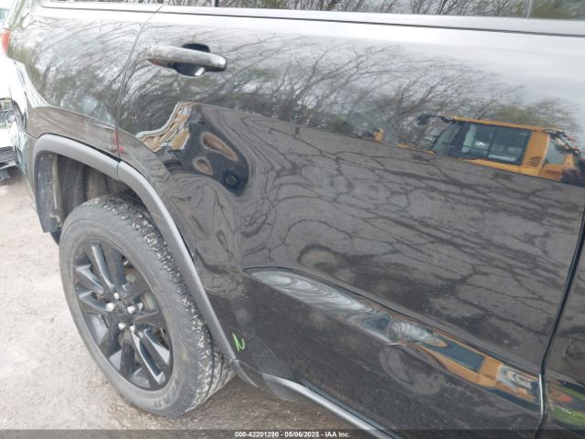 1C4RJFAG9HC851386 Jeep Grand Cherokee Altitude 4x4