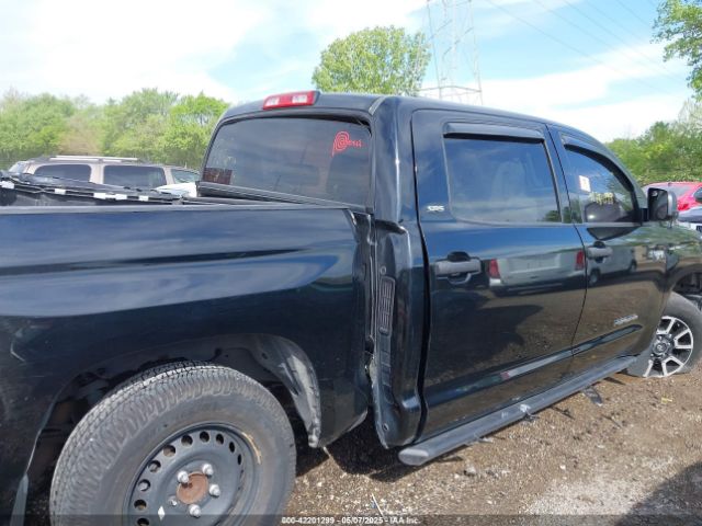 5TFDW5F15JX766487 Toyota Tundra Sr5 5.7l V8