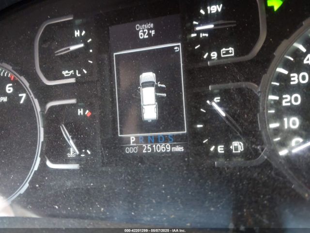5TFDW5F15JX766487 Toyota Tundra Sr5 5.7l V8