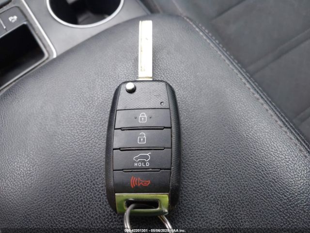 5XYPG4A34GG129356 KIA Sorento 2.4l Lx