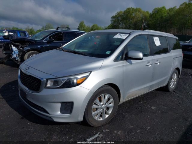 KNDMB5C19F6071751 KIA SEDONA LX