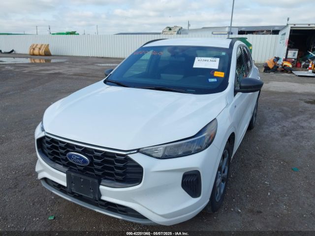 1FMCU0MN4PUA70574 Ford Escape St-line