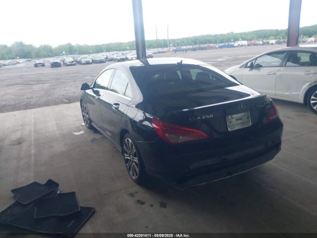 2018 MERCEDES-BENZ CLA 250 WDDSJ4GB1JN504264 Photo 2