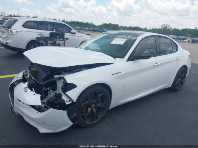 2023 ALFA ROMEO GIULIA ZARFAMBN5P7669024 Photo 1