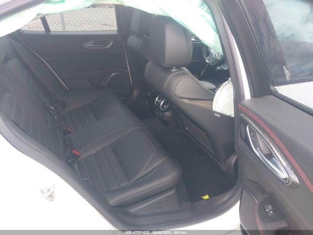 2023 ALFA ROMEO GIULIA ZARFAMBN5P7669024 Photo 7