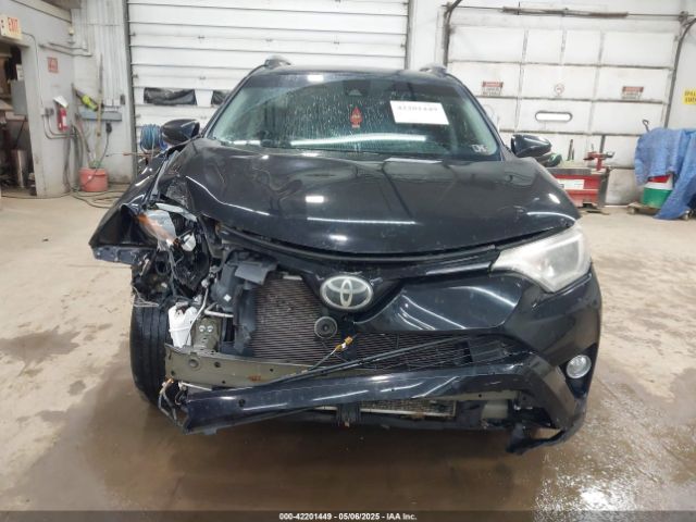 2T3RFREV2HW644699 Toyota Rav4 Xle