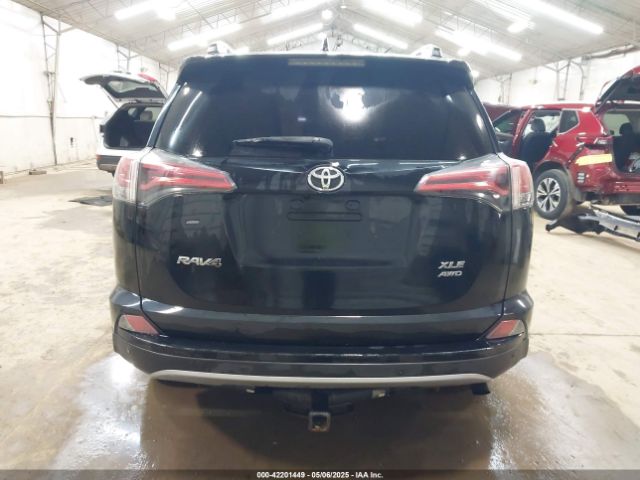 2T3RFREV2HW644699 Toyota Rav4 Xle