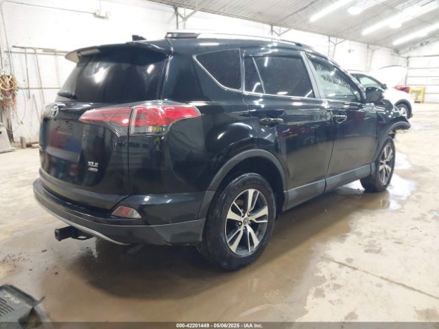 2T3RFREV2HW644699 Toyota Rav4 Xle