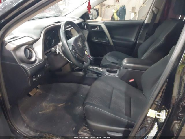 2T3RFREV2HW644699 Toyota Rav4 Xle