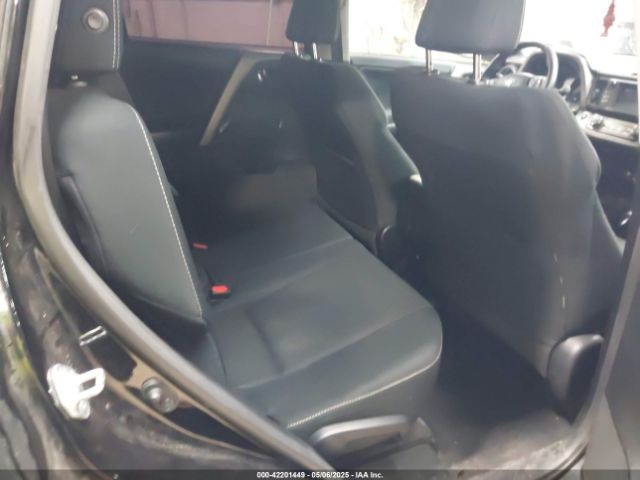 2T3RFREV2HW644699 Toyota Rav4 Xle