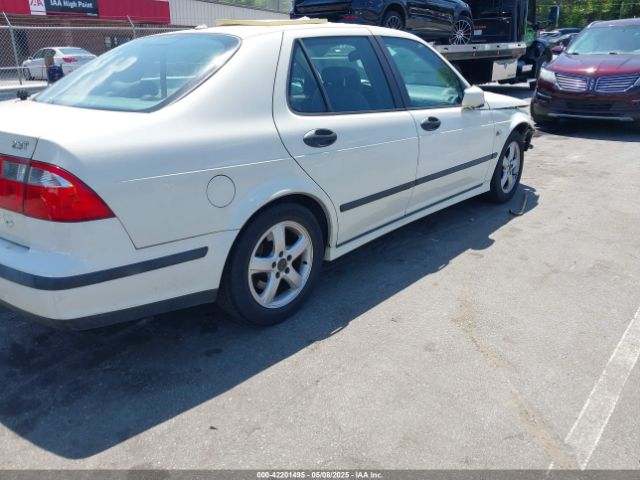 2004 SAAB 9-5 YS3ED49A343017613 Photo 3