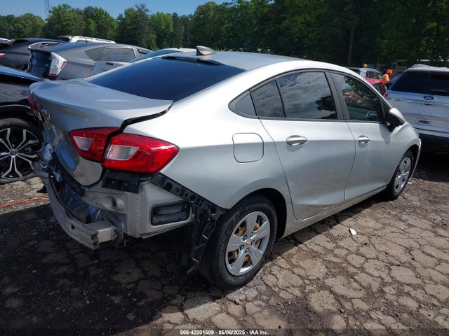 1G1BC5SM7J7162996 Chevrolet Cruze Ls Auto