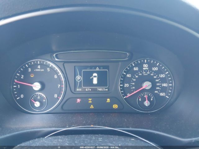 5XYPGDA54HG306572 KIA Sorento 3.3l Lx