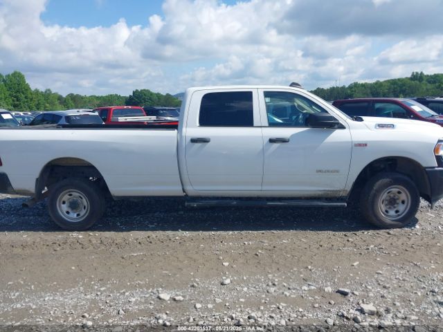 3C6UR5HJ9LG188882 RAM 2500 Tradesman  4x4 8' Box