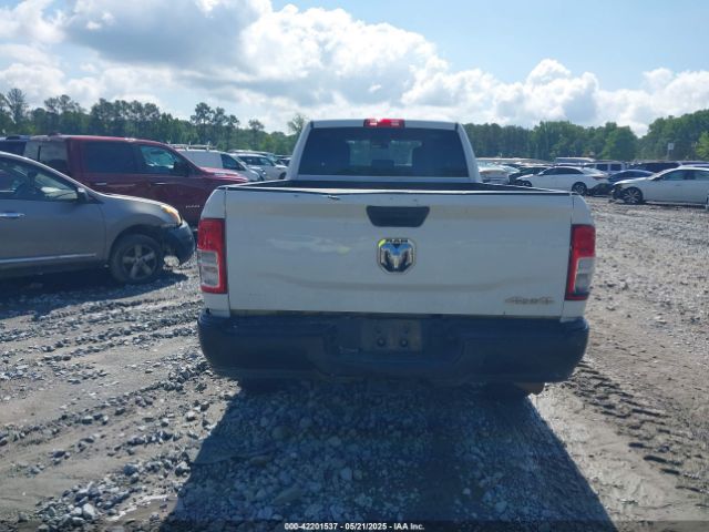 3C6UR5HJ9LG188882 RAM 2500 Tradesman  4x4 8' Box