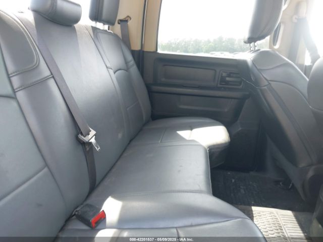 3C6UR5HJ9LG188882 RAM 2500 Tradesman  4x4 8' Box