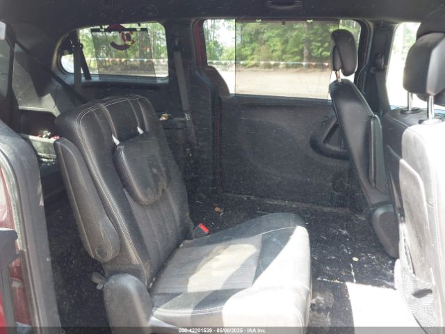 2C4RC1HG7FR645541 Chrysler Town & Country S
