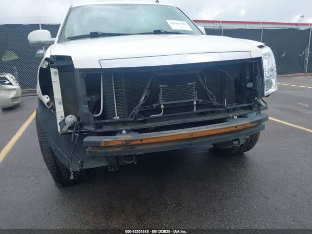 2011 CADILLAC ESCALADE ESV 1GYS4JEF9BR130075 Photo 5