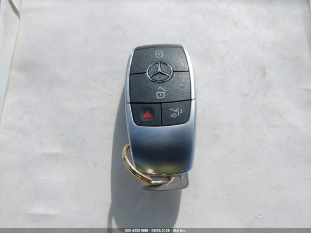W1N4M4HB5MW141273 Mercedes-Benz Glb 250 4matic