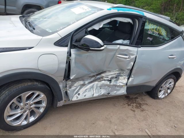 1G1FY6S08P4148881 Chevrolet Bolt Euv Fwd Lt