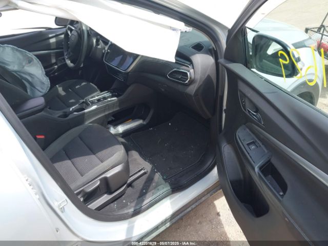 1G1FY6S08P4148881 Chevrolet Bolt Euv Fwd Lt
