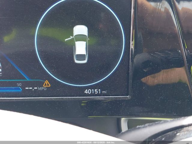 5NPLN4AG4NH055529 Hyundai ELANTRA SEL