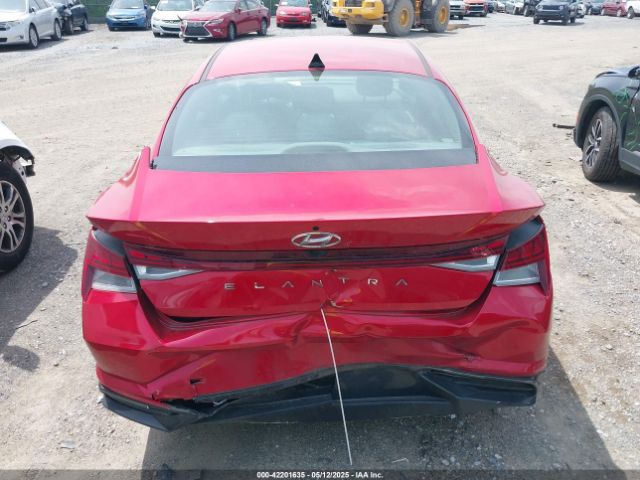 5NPLN4AG4NH055529 Hyundai ELANTRA SEL