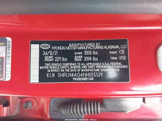 5NPLN4AG4NH055529 Hyundai ELANTRA SEL