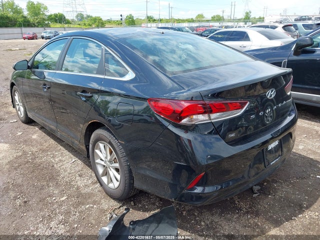 5NPE24AF0JH693067 Hyundai SONATA SE