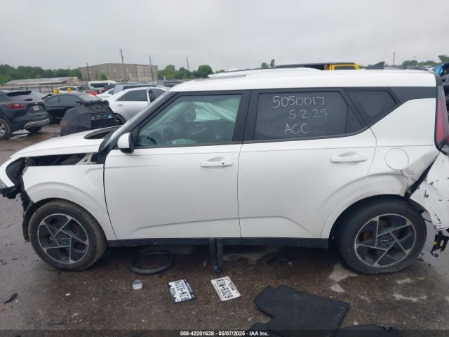 KNDJ33AU5P7838976 KIA SOUL EX