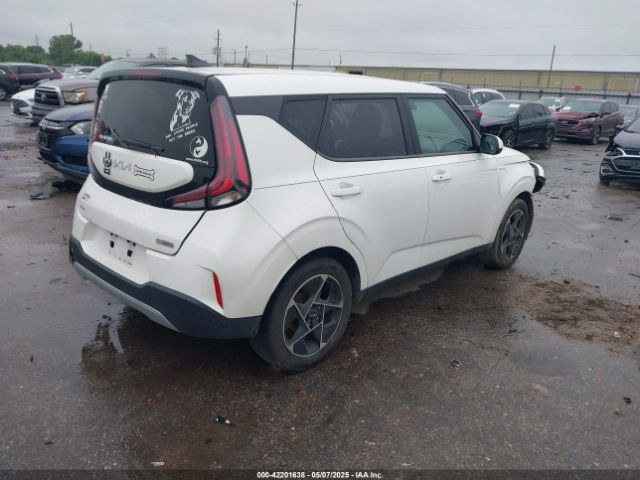 KNDJ33AU5P7838976 KIA SOUL EX