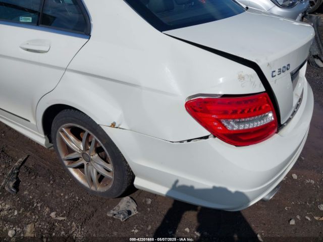 2012 MERCEDES-BENZ C 300 WDDGF8BB2CA643903 Photo 5