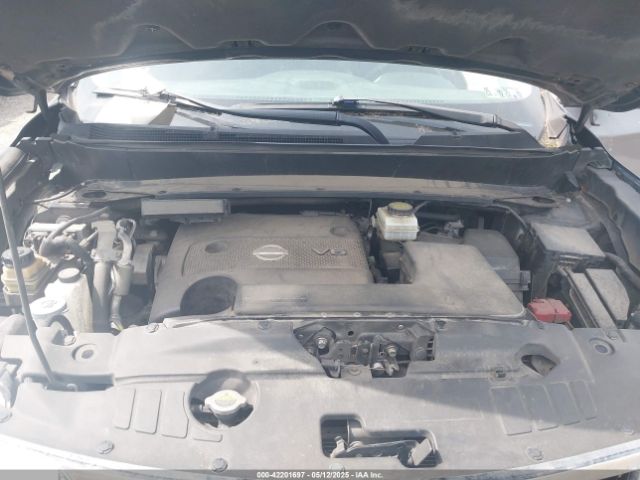 5N1AR2MM1FC611967 Nissan Pathfinder S