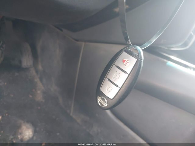 5N1AR2MM1FC611967 Nissan Pathfinder S