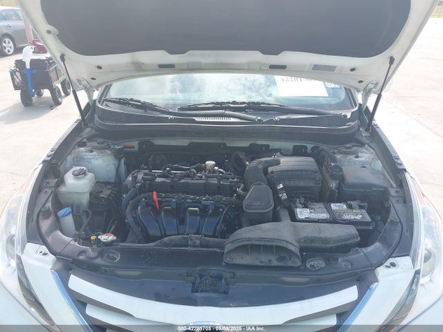 5NPEB4AC6EH910195 Hyundai SONATA GLS