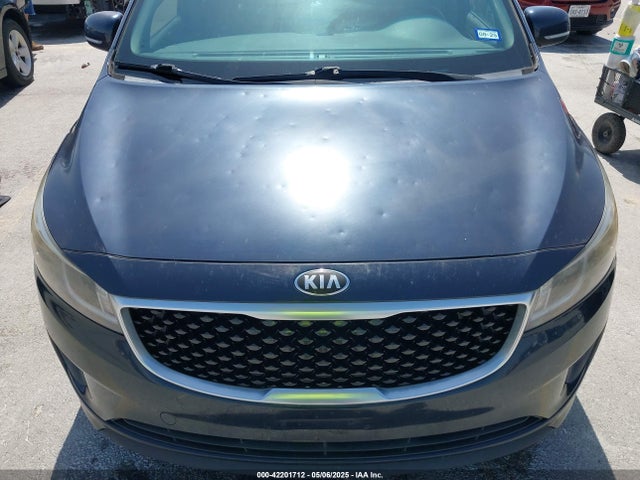 KIA SEDONA LX 2016 KNDMB5C16G6102858 Image 6