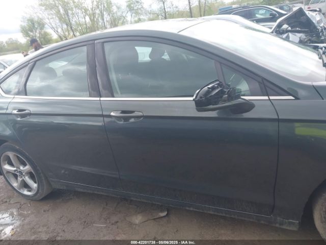 3FA6P0H95FR218460 Ford FUSION SE