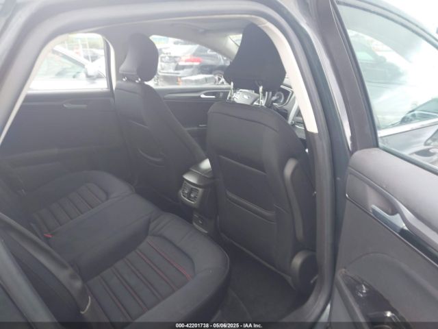 3FA6P0H95FR218460 Ford FUSION SE