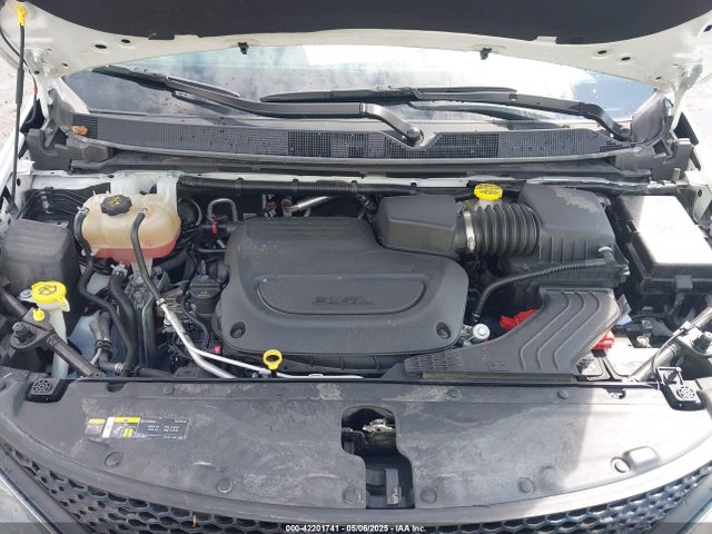 Продаж на аукціоні авто 2022 Chrysler Voyager Lx, vin: 2C4RC1CGXNR227089, номер лоту: 42201741