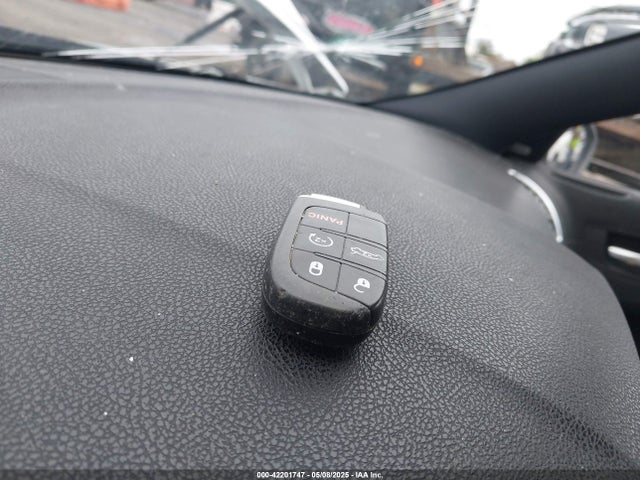 Chrysler 300c Awd 2014 2C3CCAKG5EH200996 Image 11